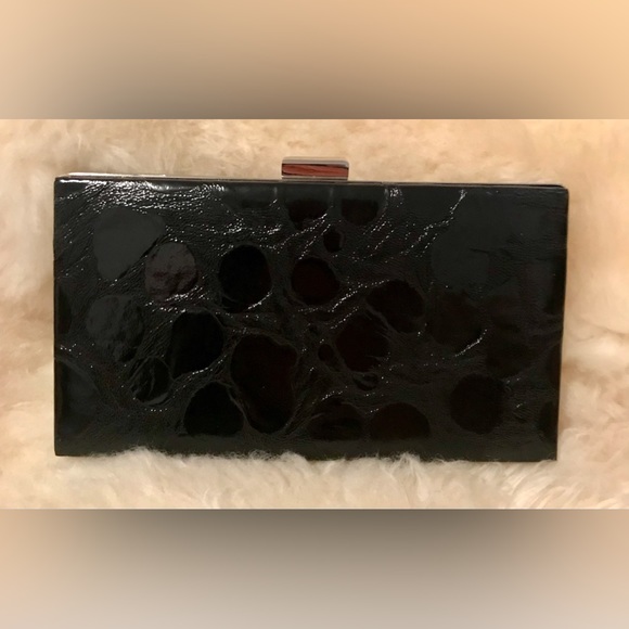 Miche Black Textured Hard Case w/ Removable Silver Chain Snap Close Wallet Purse - Picture 7 of 11